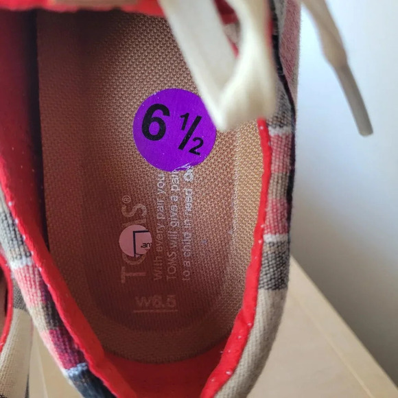 NEW Tom’s Women’s Del Ray Tartan Plaid Sneaker - Red & Brown (Size 6½) - Picture 13 of 15